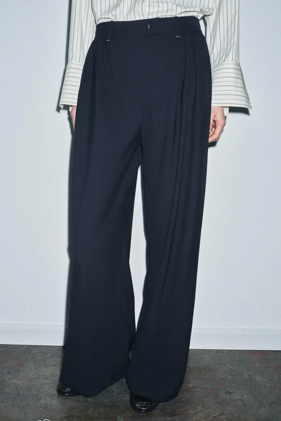БРЮКИ  С ЗАЩИПАМИ — коллекция Zara «ZW»