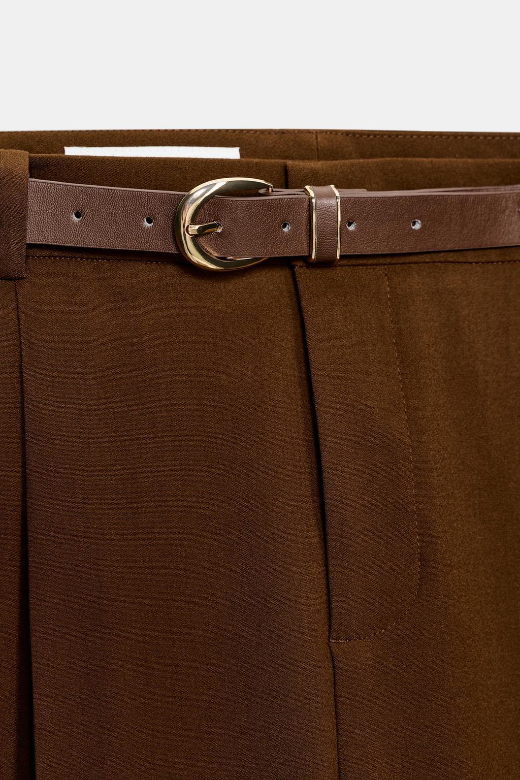 БРЮКИ С ЗАЩИПАМИ И РЕМНЕМ