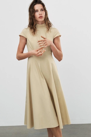 Платье миди из габардина- Заказать в России