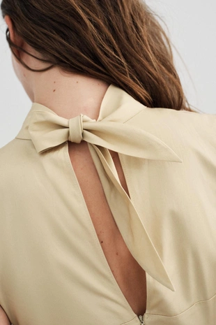 Платье миди из габардина- Заказать в России