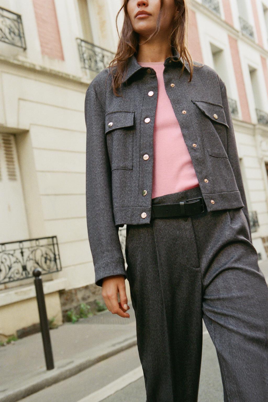 КУРТКА В ЕЛОЧКУ С КАРМАНАМИ