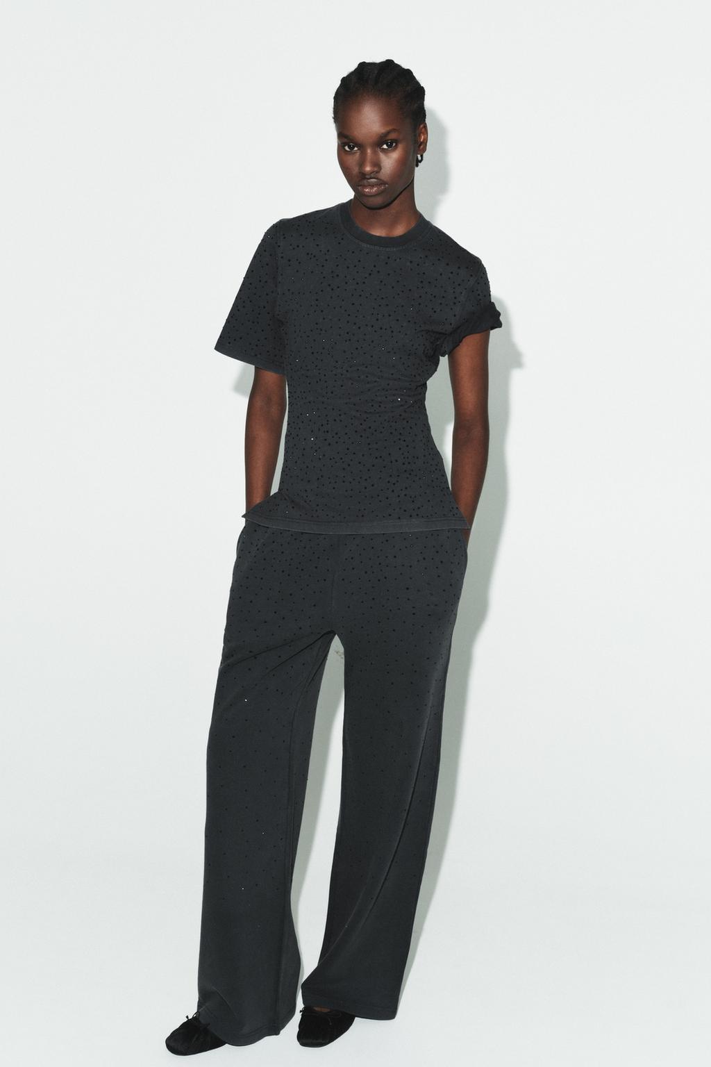 ФУТБОЛКА С БЛЁСТКАМИ С КОРОТКИМИ РУКАВАМИ