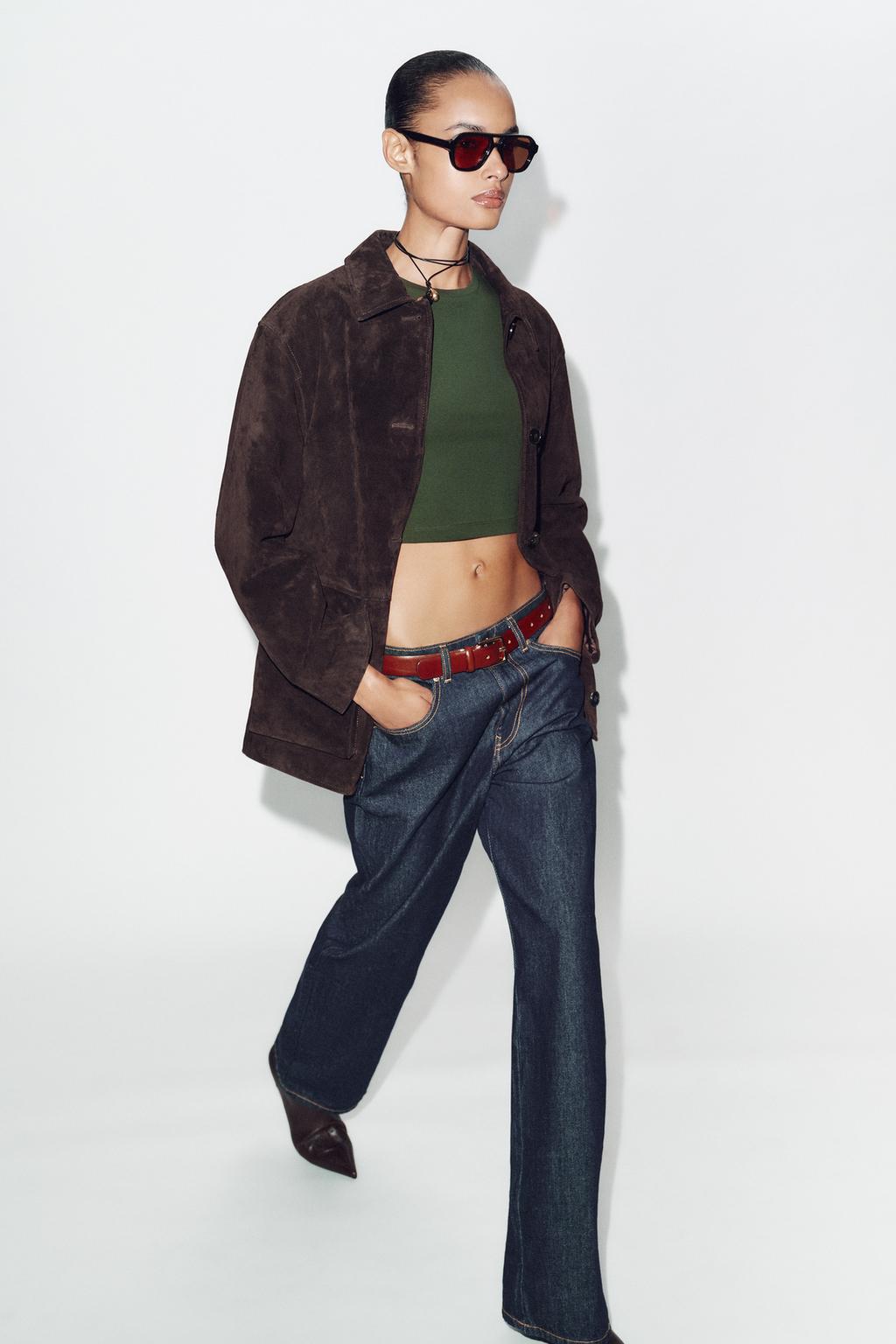 УКОРОЧЕННАЯ ФУТБОЛКА С КОРОТКИМИ РУКАВАМИ