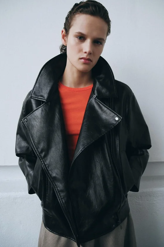 КУРТКА ИЗ ИСКУССТВЕННОЙ КОЖИ — коллекция Zara «ZW»