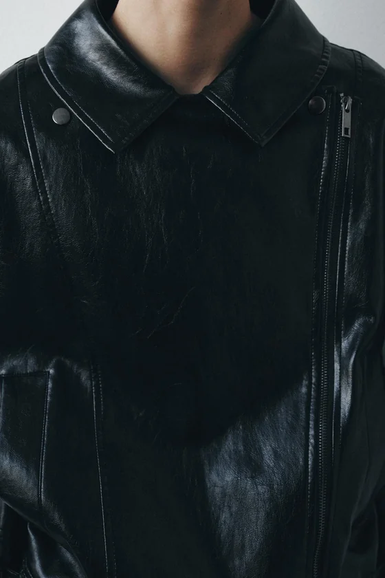 КУРТКА ИЗ ИСКУССТВЕННОЙ КОЖИ — коллекция Zara «ZW»