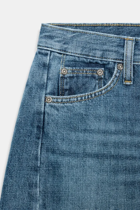 УКОРОЧЕННЫЕ ДЖИНСЫ  СО СРЕДНЕЙ ПОСАДКОЙ — коллекция Zara «ZW»