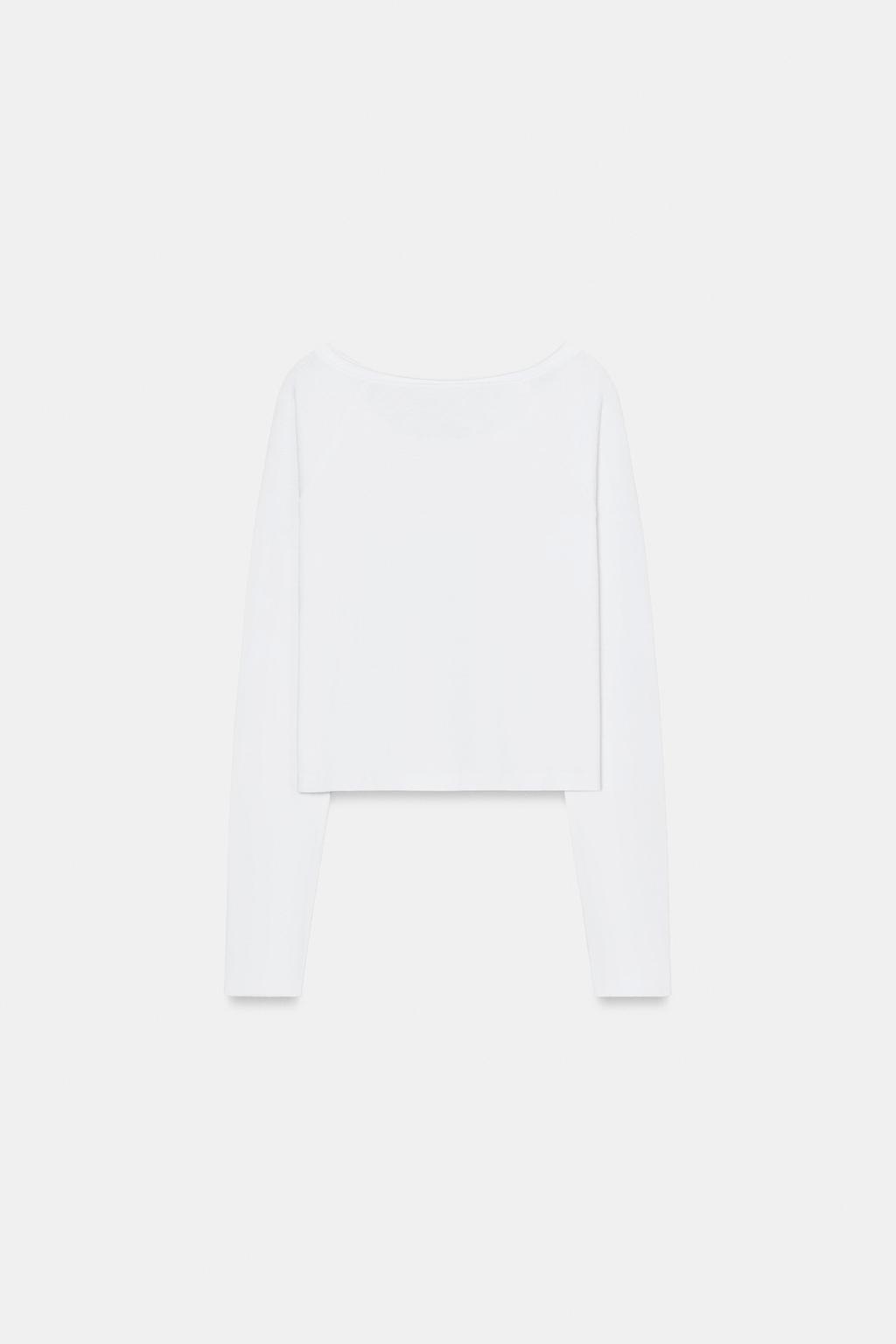 ФУТБОЛКА С ВОРОТНИКОМ НА ПУГОВИЦАХ