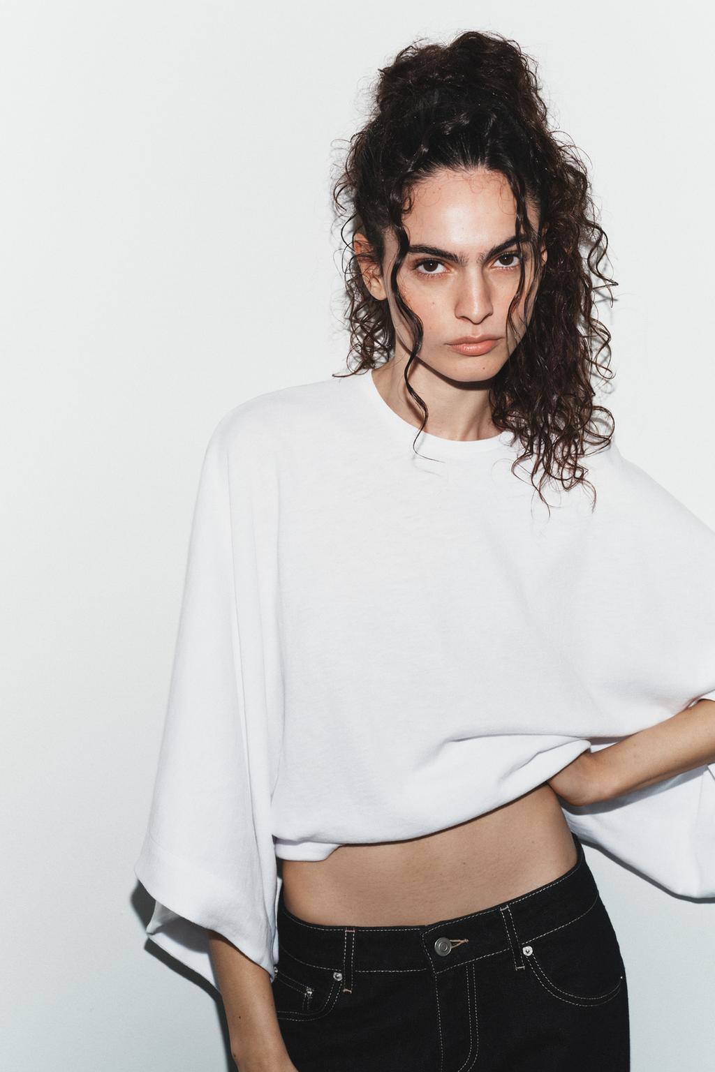 СВОБОДНАЯ ХЛОПКОВАЯ ФУТБОЛКА