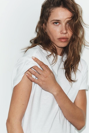 Хлопковая футболка с короткими рукавами- Заказать в России