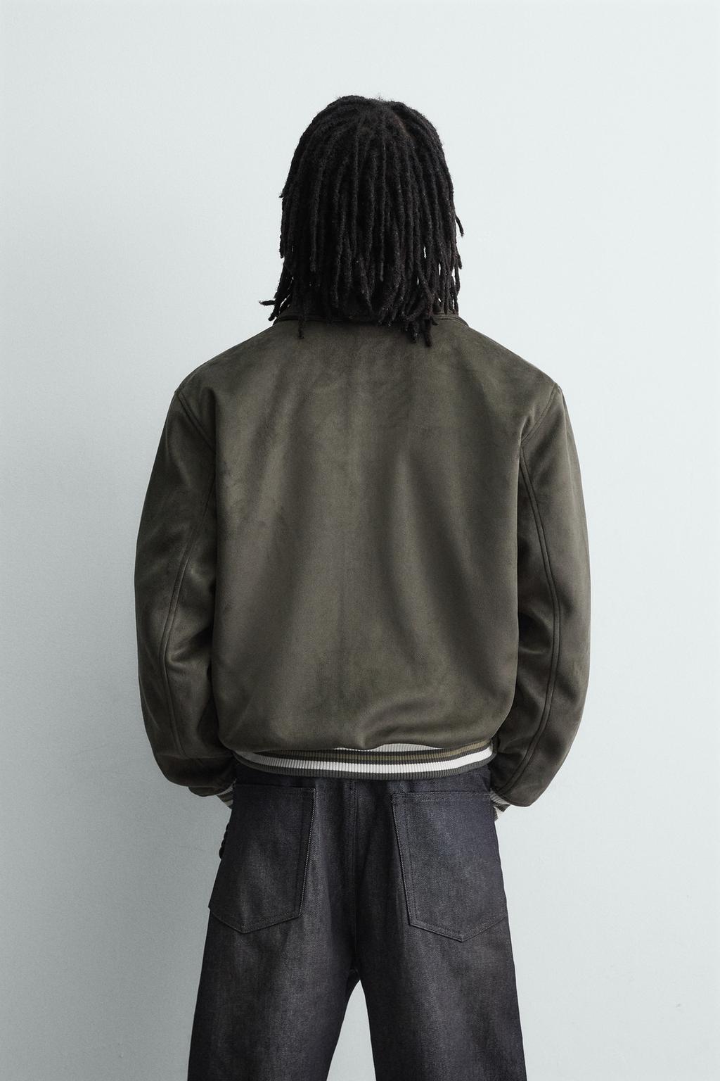 БОМБЕР ИЗ ИСКУССТВЕННОЙ ЗАМШИ