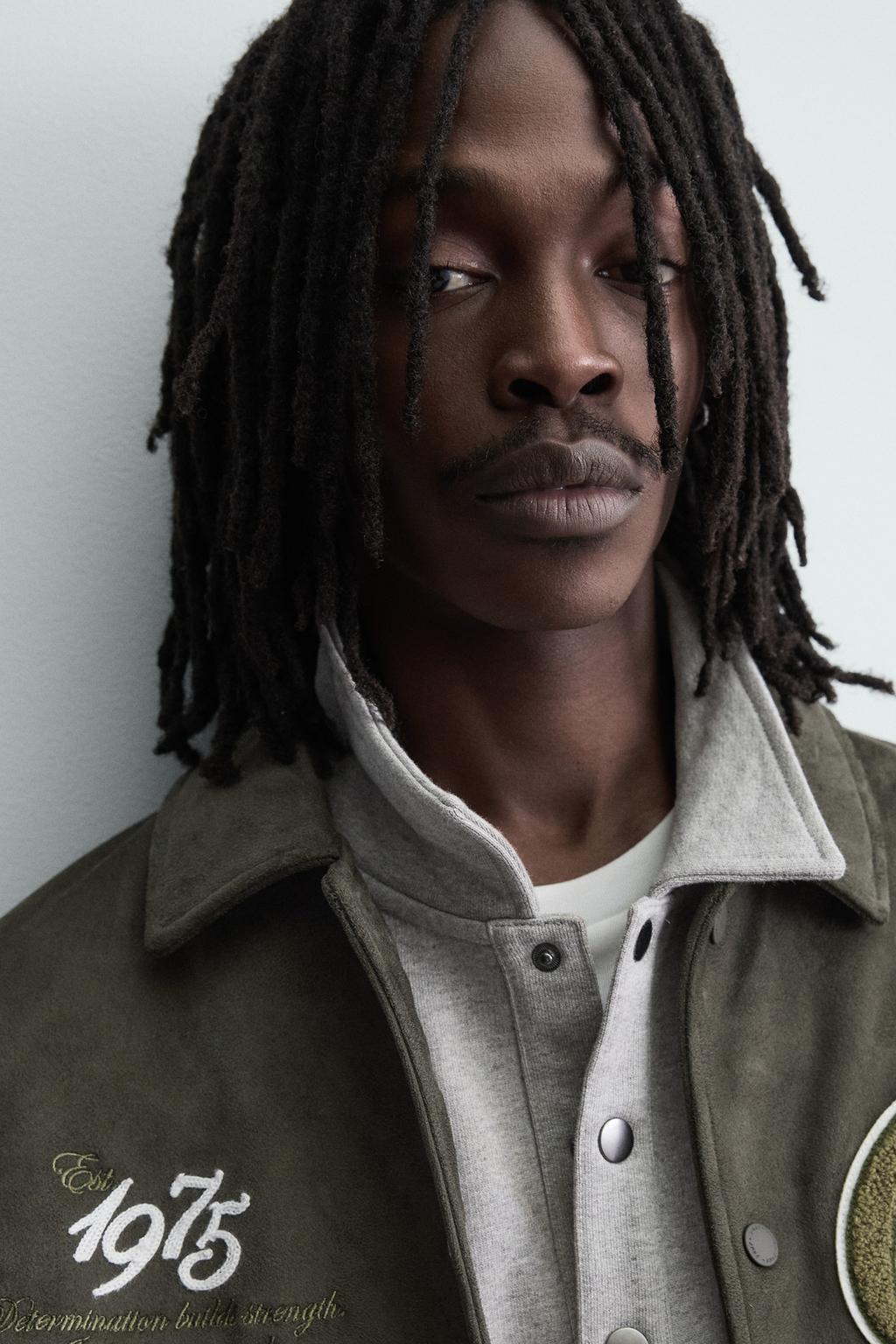 БОМБЕР ИЗ ИСКУССТВЕННОЙ ЗАМШИ