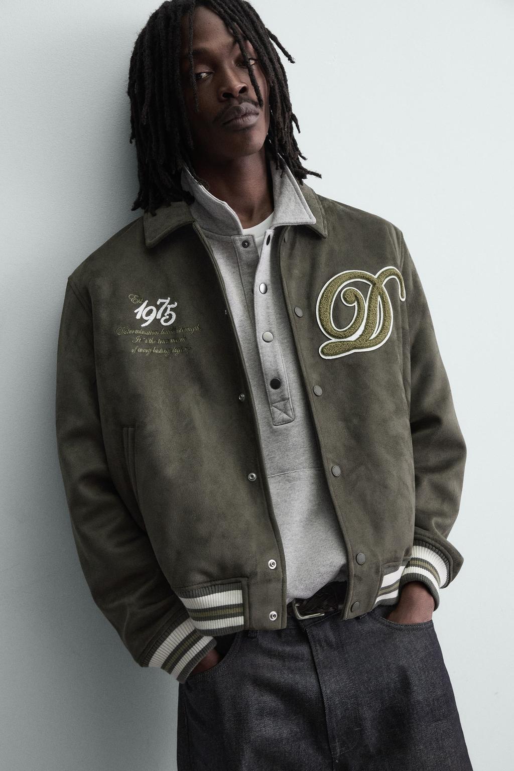 БОМБЕР ИЗ ИСКУССТВЕННОЙ ЗАМШИ