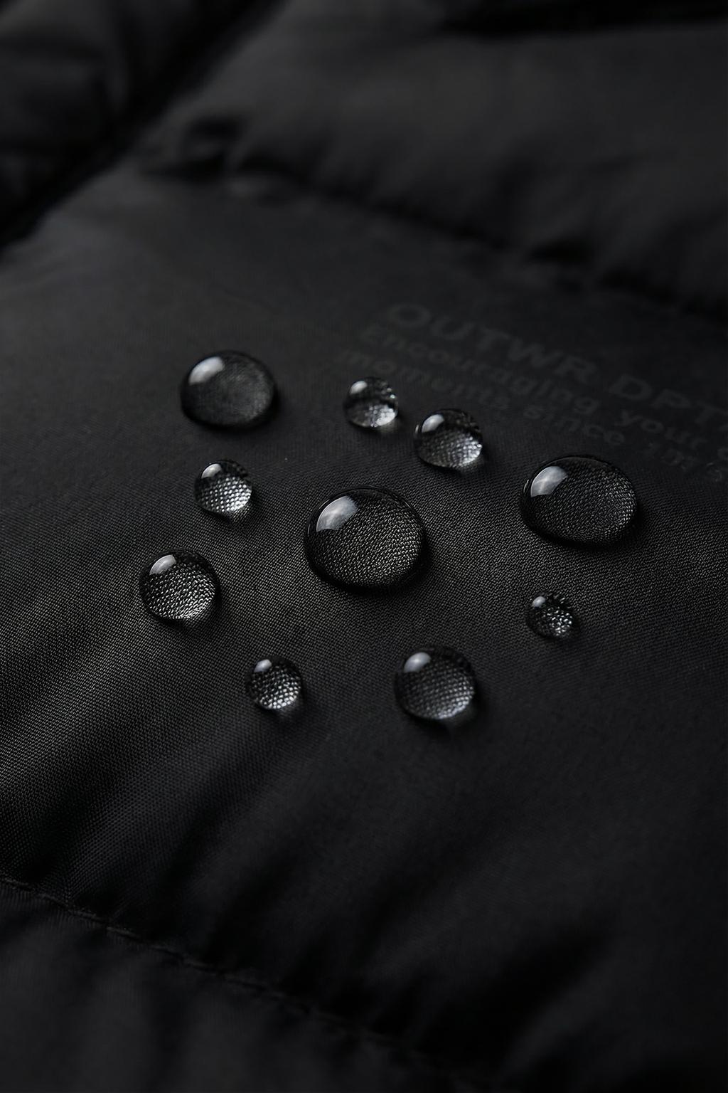 ЛЕГКИЙ ЖИЛЕТ С КАПЮШОНОМ WATER REPELLENT