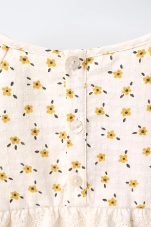 Блуза с цветочным принтом, воланами и кружевом- Заказать в России