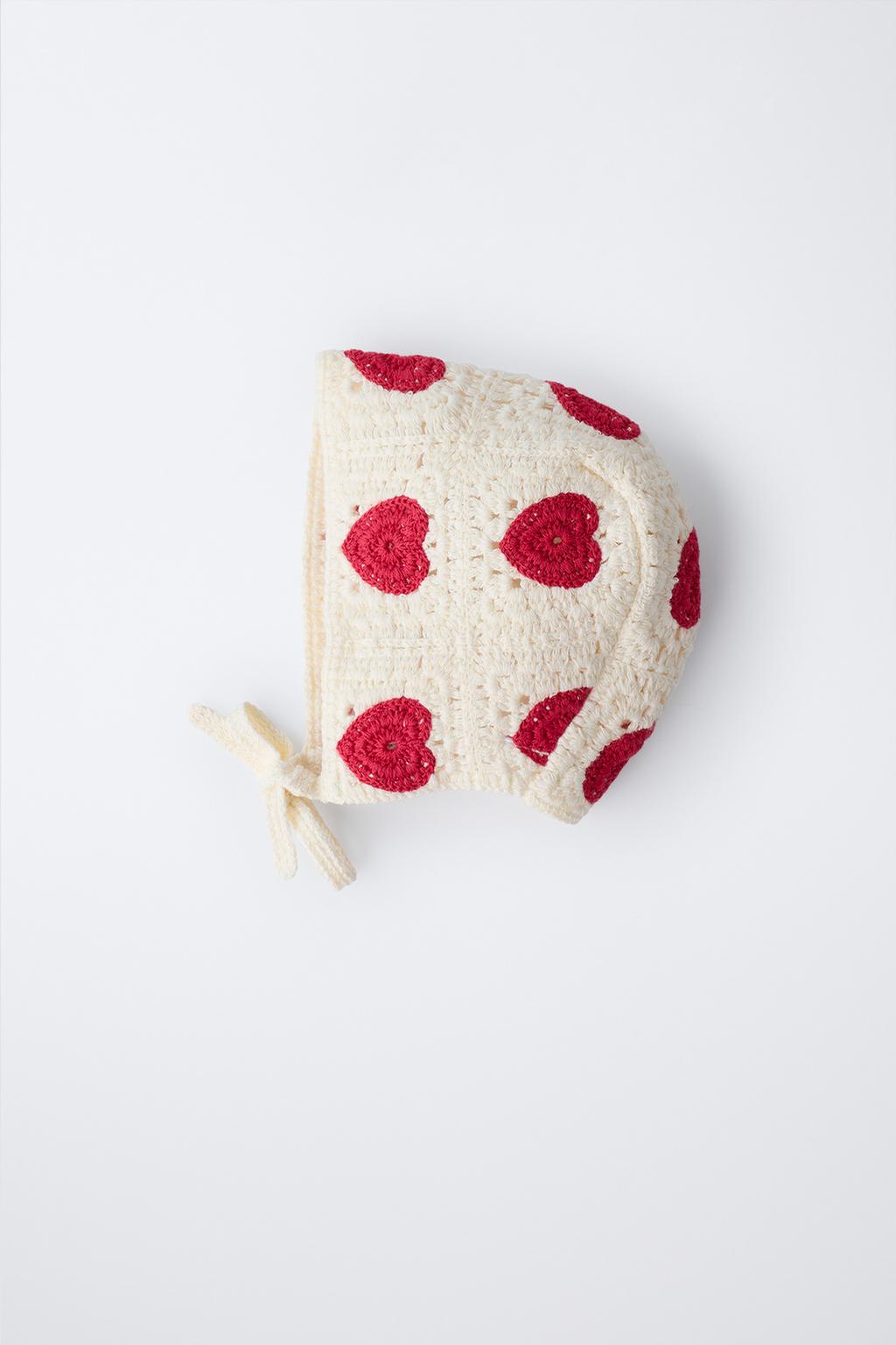 ЧЕПЧИК ИЗ КРУЖЕВА КРОШЕ С УЗОРОМ «СЕРДЦА»