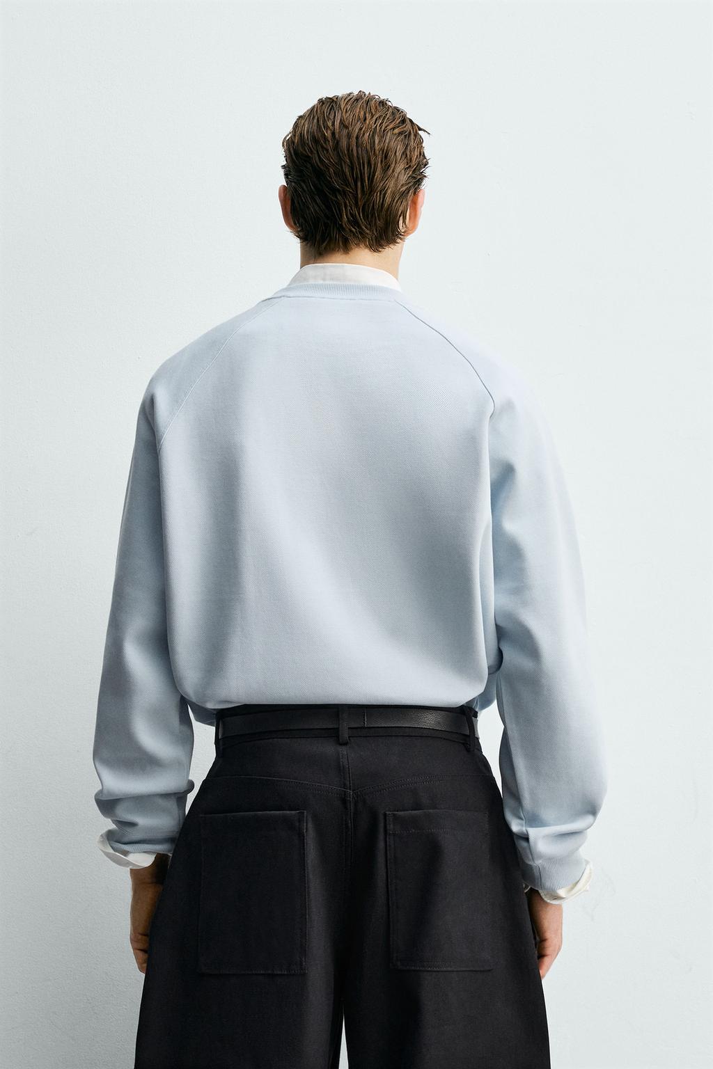 ТОЛСТОВКА ИЗ ТКАНИ ПИКЕ С ЭФФЕКТОМ ПОТЕРТОСТИ