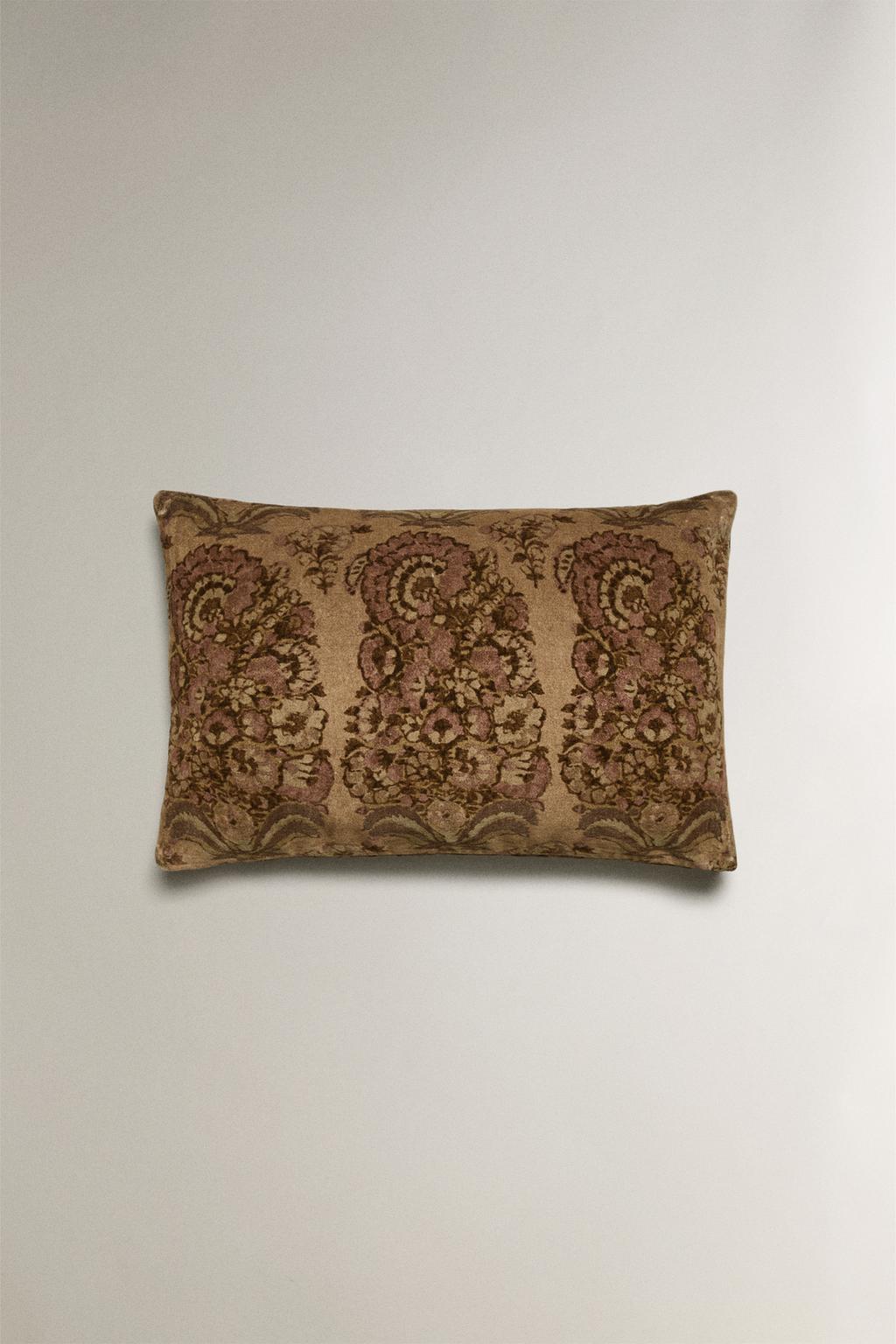 Вельветовая наволочка для подушки