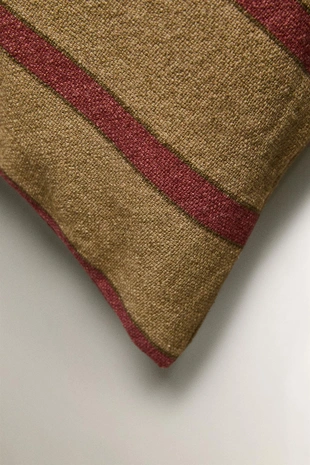 Чехол на подушку в полоску- Заказать в России