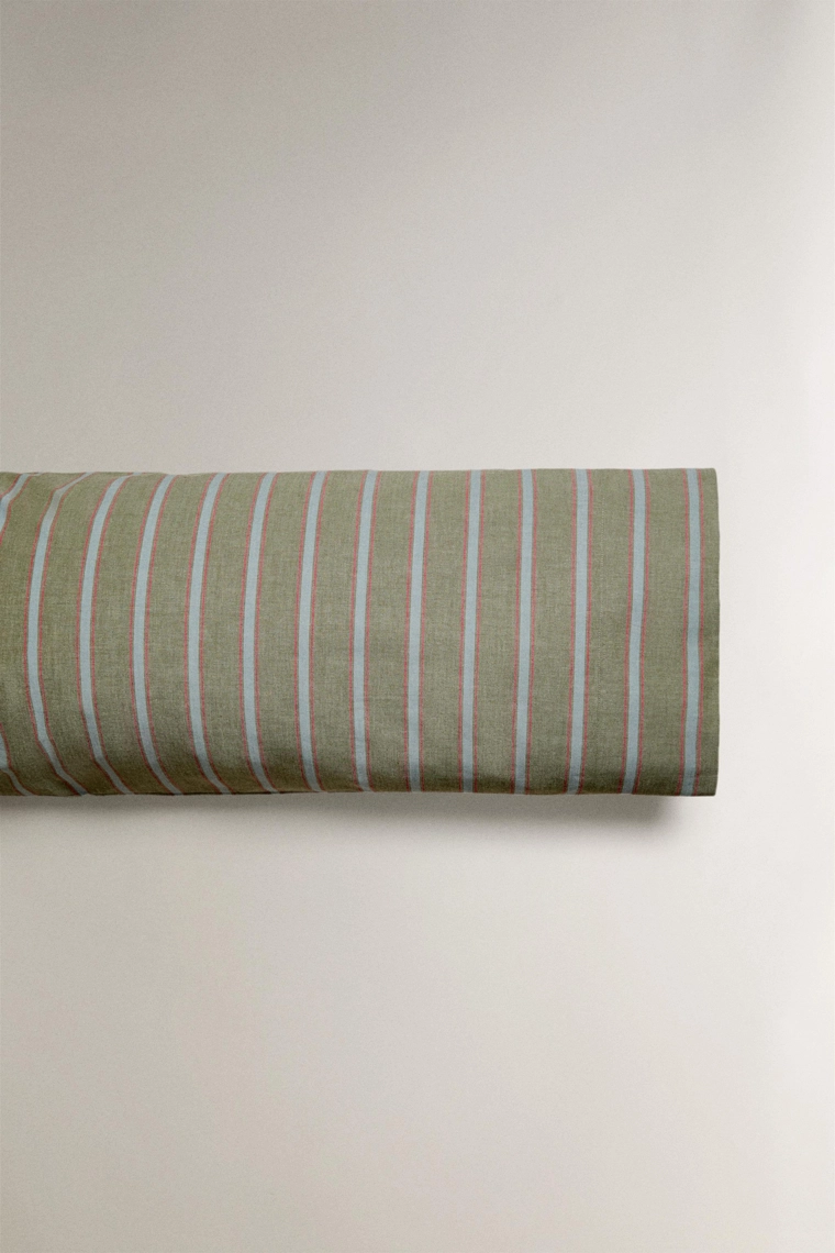 Полосатая наволочка из перкаля (300 нитей на дюйм)