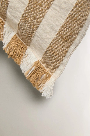 Чехол на подушку в полоску- Заказать в России