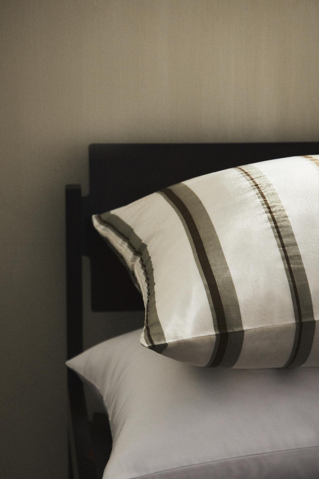 Полосатая наволочка из перкаля (300 нитей)