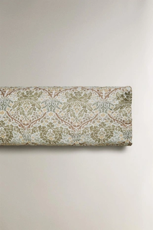 Наволочка из хлопкового сатина с рисунком листьев от MORRIS & CO.- Заказать в России