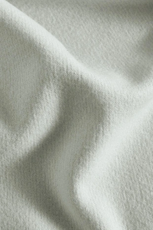 Плед с дополнительно мягкой текстурой- Заказать в России