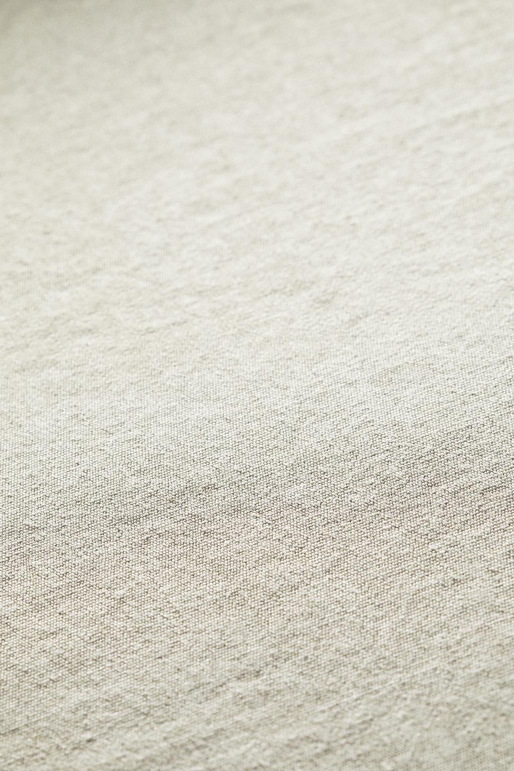 Пуф с съемным чехлом из вымытого льна