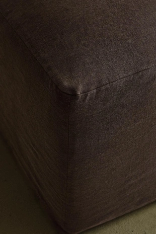 Пуф с съемным чехлом из мягкого льна