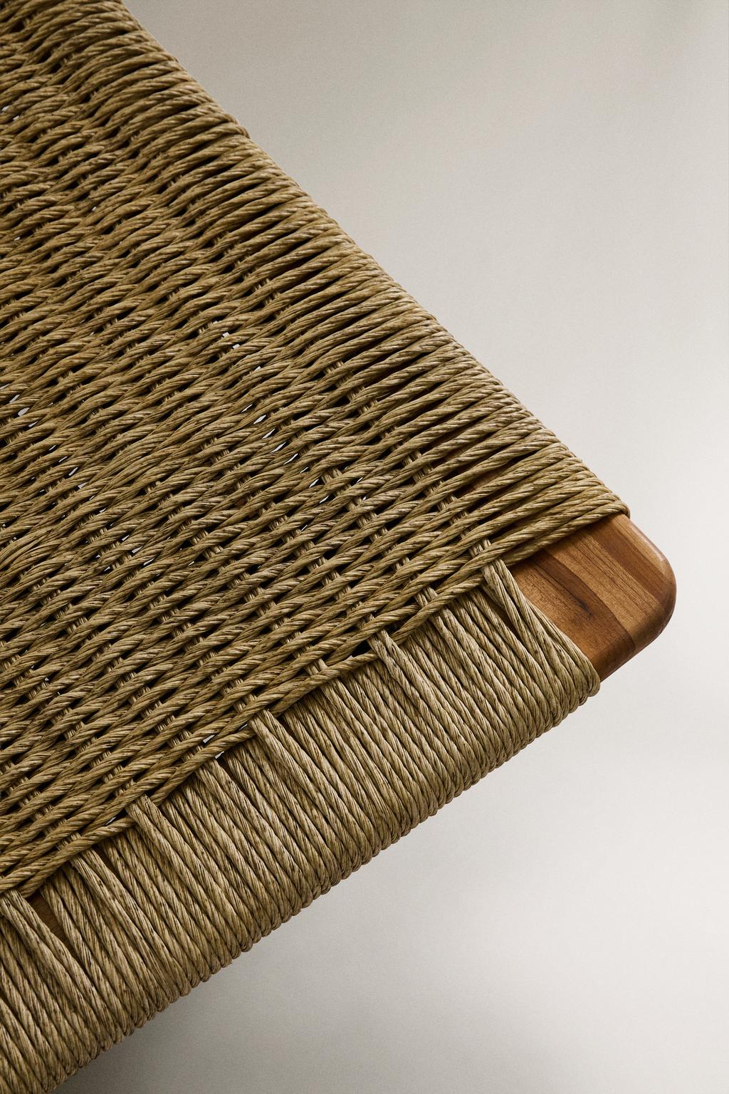 Лежак для улицы из тика