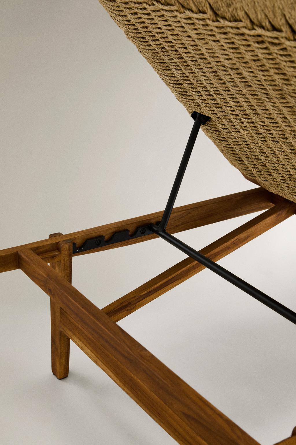 Лежак для улицы из тика