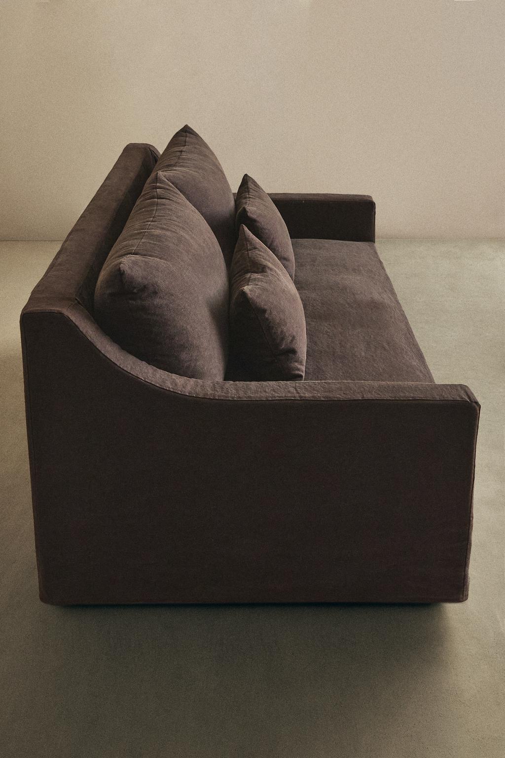 Диван с съемным чехлом из мятого льна