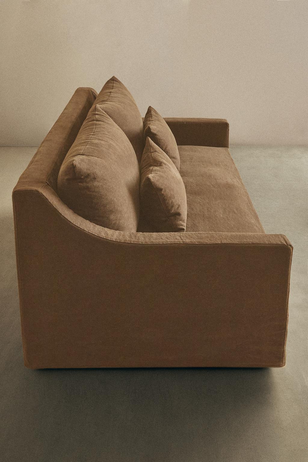 Диван с съемным чехлом из выстиранного льна