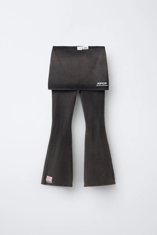 Брюки FLARE с наслоенной юбкой KPOP DEMON HUNTERS™ NETFLIX ©- Заказать в России