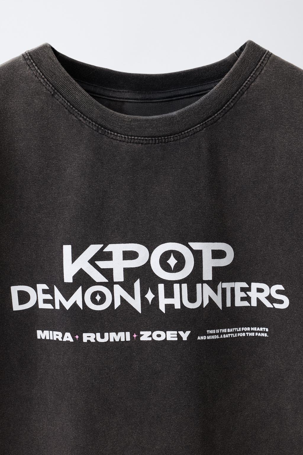 ФУТБОЛКА С ПРИНТОМ KPOP DEMON HUNTERS™ NETFLIX ©