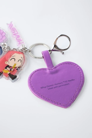 Брелок с подвеской KPOP DEMON HUNTERS™ NETFLIX ©- Заказать в России