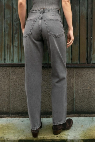 Джинсы TRF MOM FIT с высокой посадкой- Заказать в России