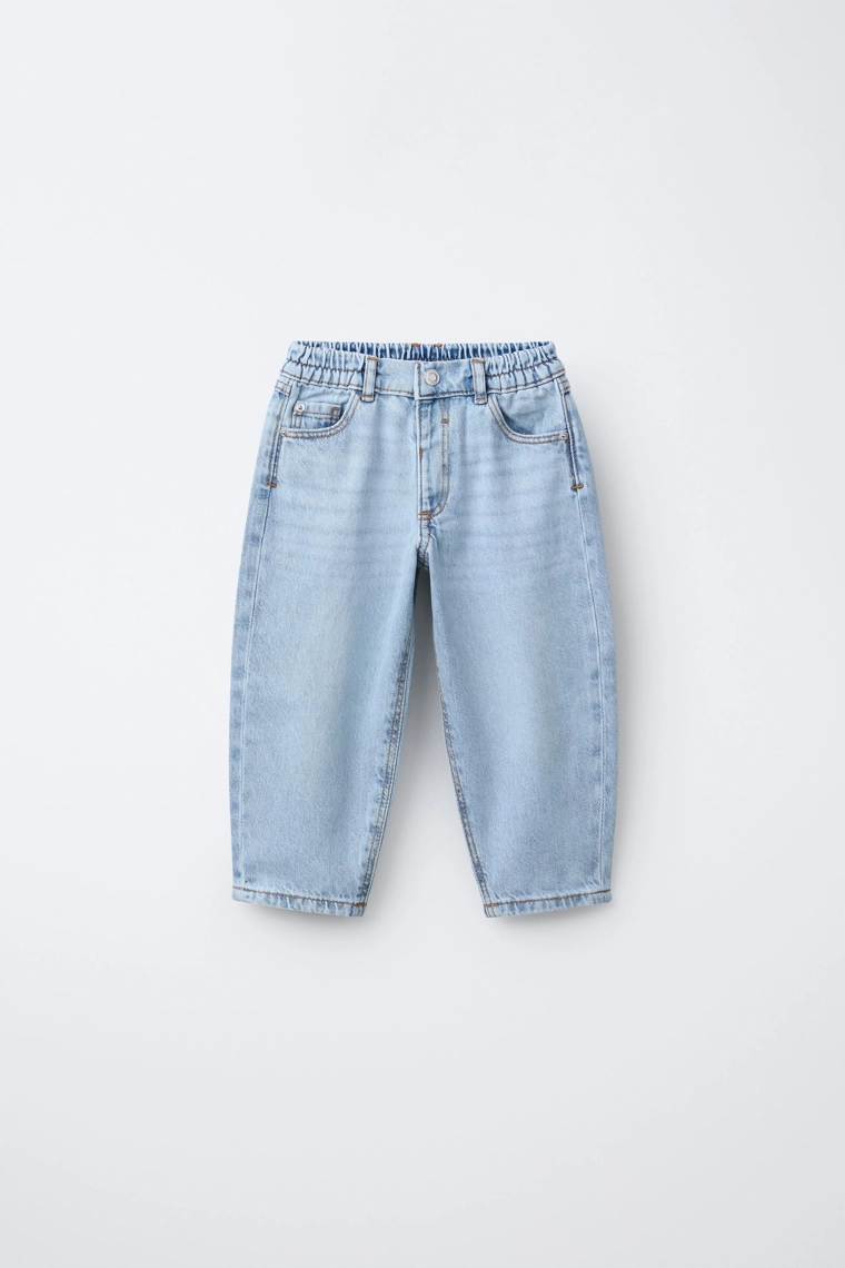 Джинсы свободного кроя с эластичным поясом