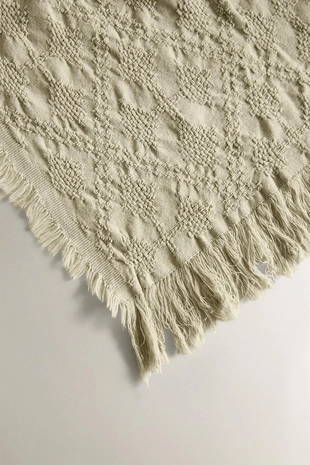 Плед с жаккардовым узором «алмазы»- Заказать в России