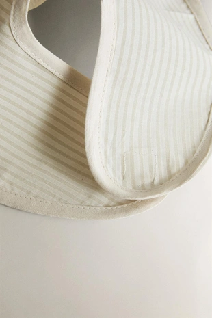 Детский слюнявчик с микки и минни ©DISNEY- Заказать в России