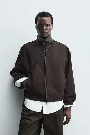 Куртка с комбинированным воротником- Заказать в России