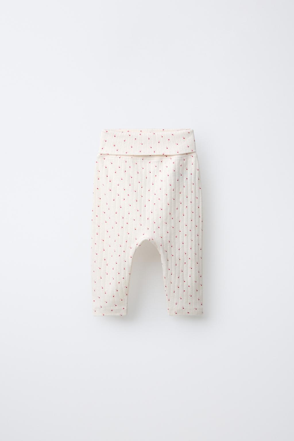 КОМПЛЕКТ ИЗ КАРДИГАНА, БОДИ И ЛЕГИНСОВ С ПРИНТОМ «СЕРДЦА»