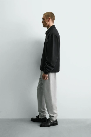 Толстовка с застежкой-молнией и надписями- Заказать в России