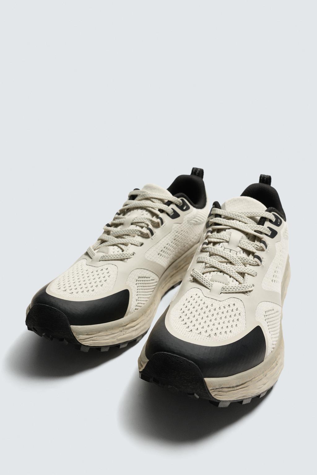 ТЕХНИЧНЫЕ КРОССОВКИ