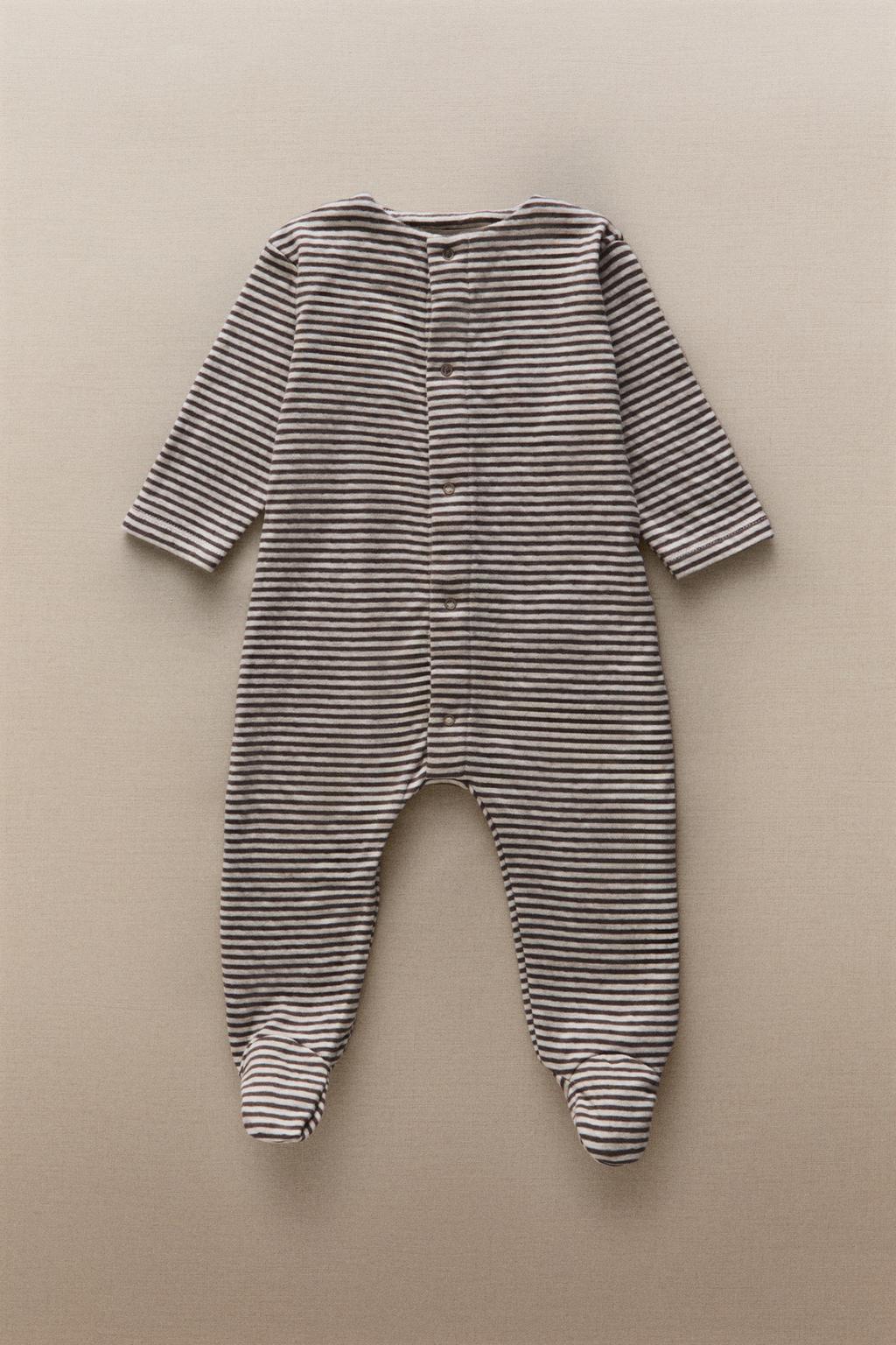 Детский комбинезон в полоску
