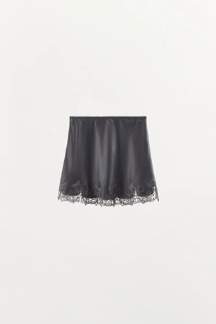 Атласная мини-юбка с кружевом- Заказать в России