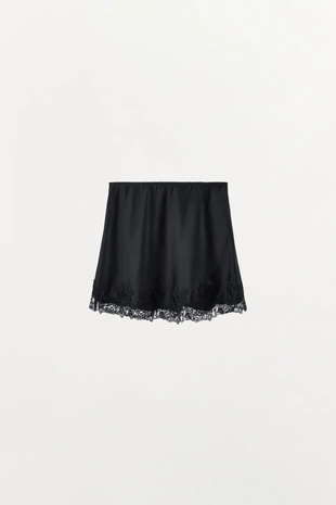 Атласная мини-юбка с кружевом- Заказать в России