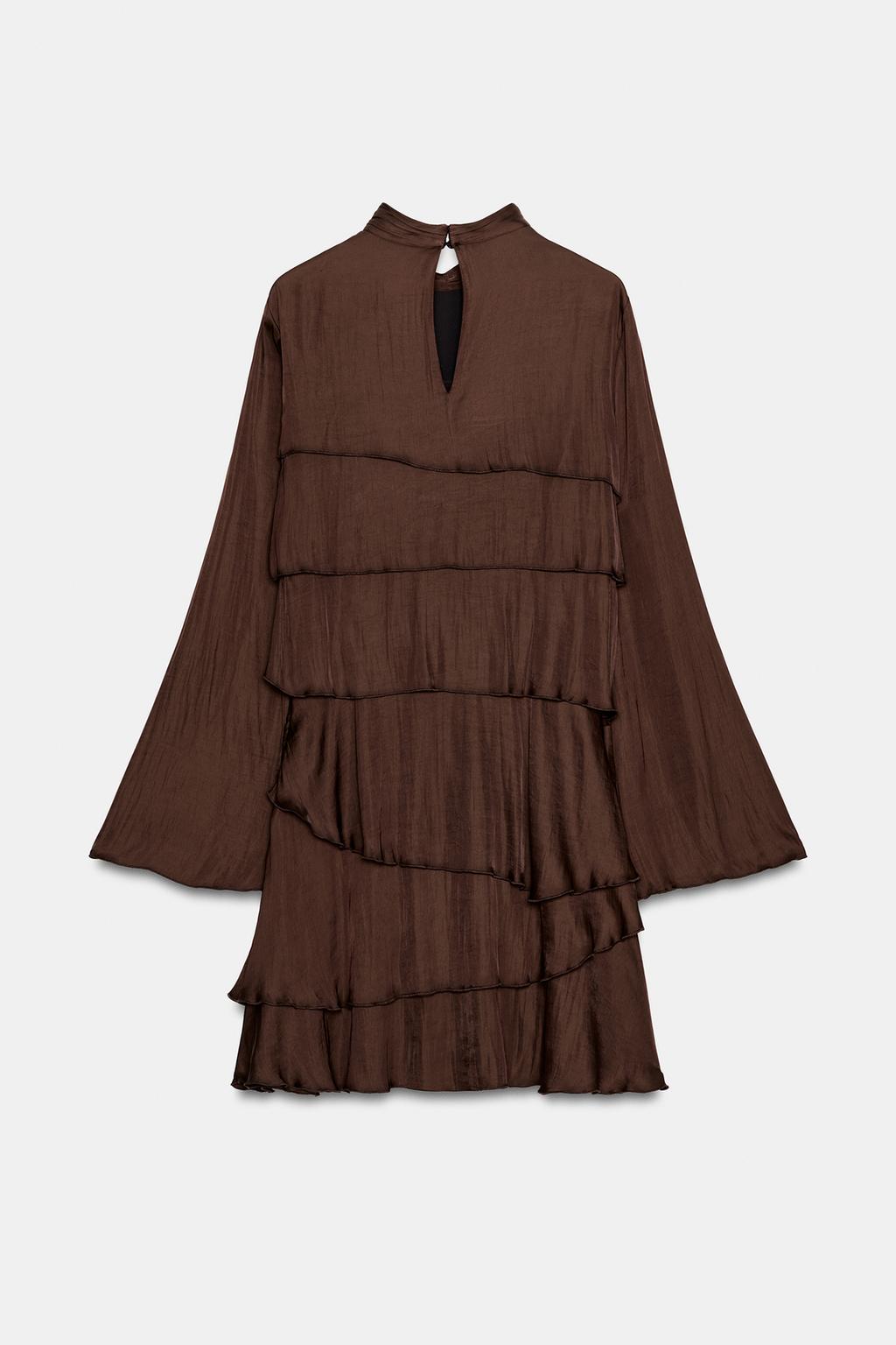 КОРОТКОЕ ПЛАТЬЕ ИЗ АТЛАСА С ВОЛАНАМИ