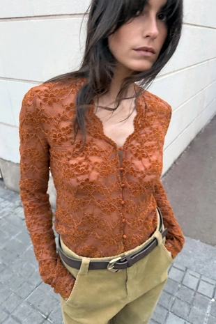 Кружевной топ с пуговицами- Заказать в России