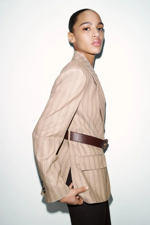 Блейзер в ёлочку с поясом- Заказать в России